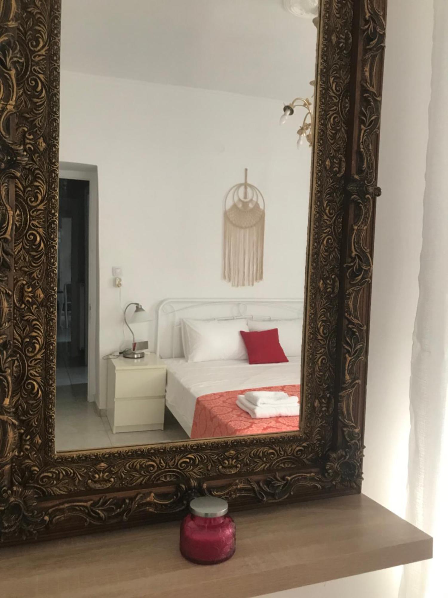 Giannoulis House 2 Vintage Apartment Preveza Bagian luar foto
