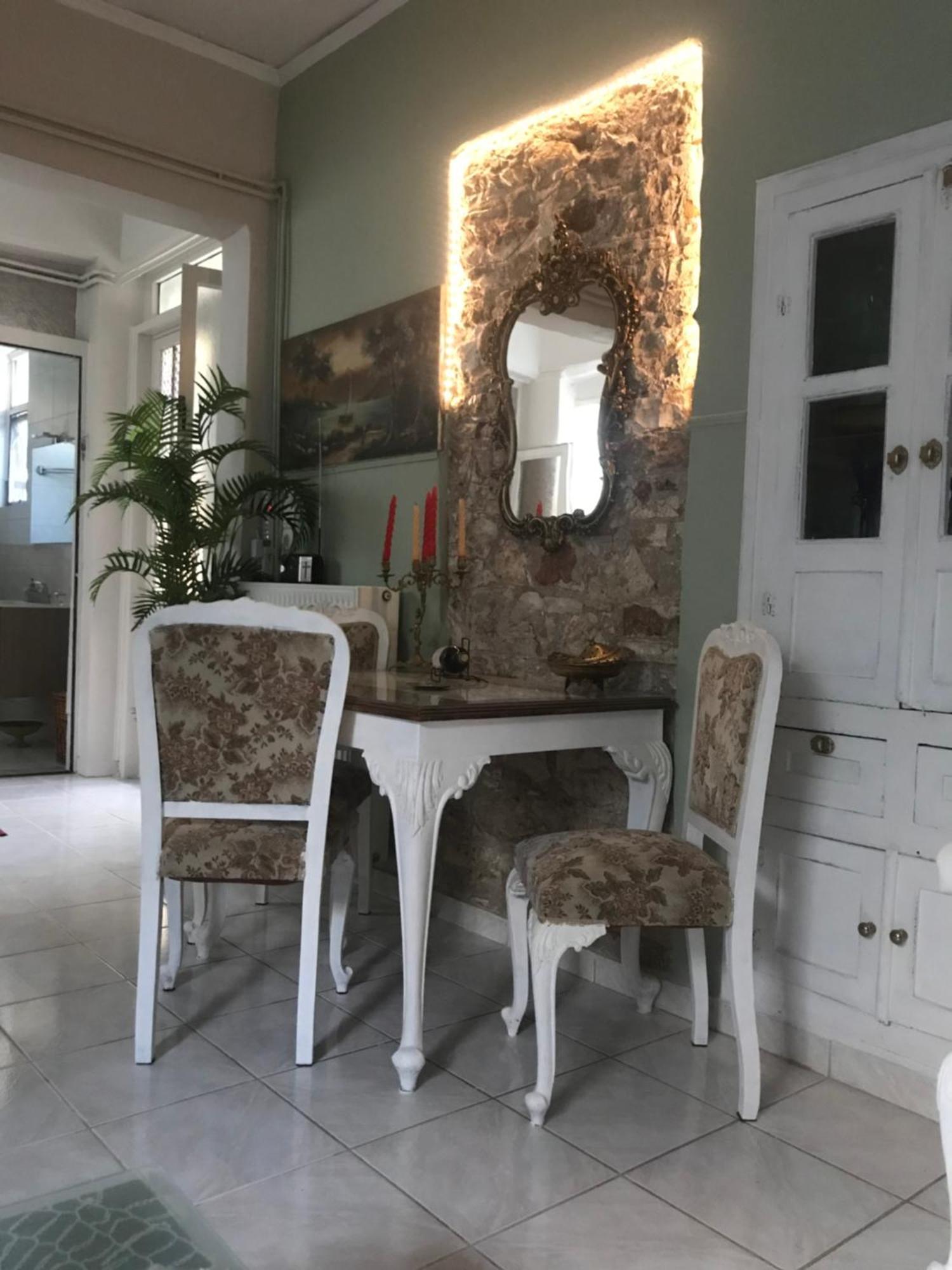 Giannoulis House 2 Vintage Apartment Preveza Bagian luar foto
